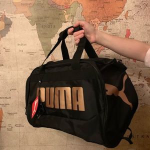 Puma 19” black sport duffel bag NWT